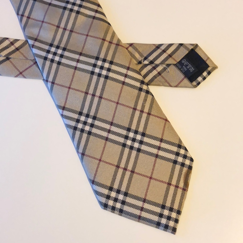 Burberry tie